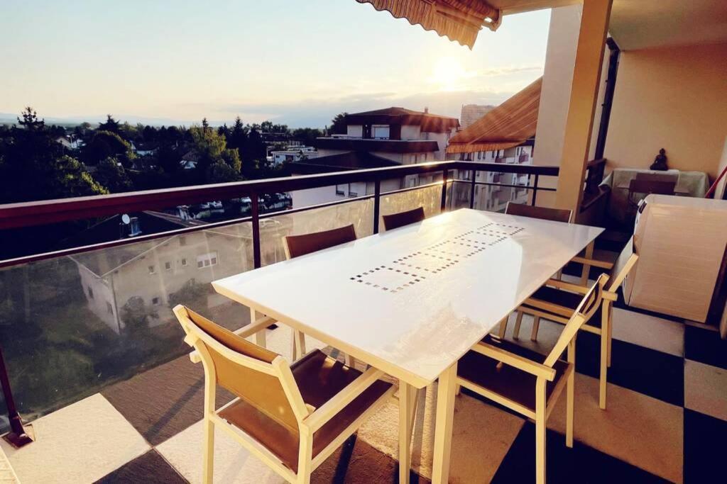 Le Vendome - Loft De Luxe Geneve Apartment Gaillard Exterior photo